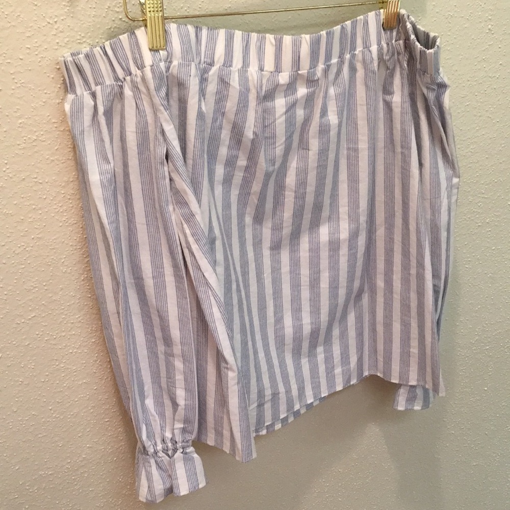 Off The Shoulder Top - Picture 6 of 7